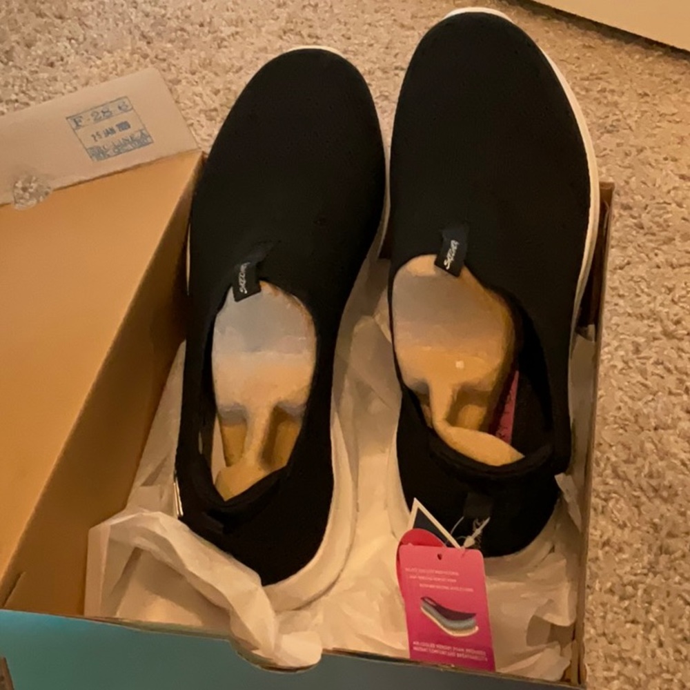 Sketchers ultra flex first take black